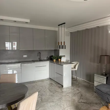 Apartment Luxus Lp *